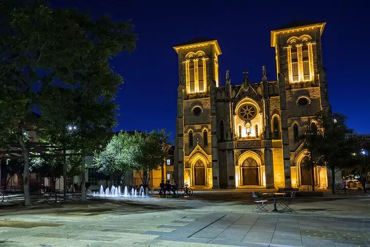 Self-Guided Ghost Audio Tour in San Antonio App with EMF Reader - Primary Image