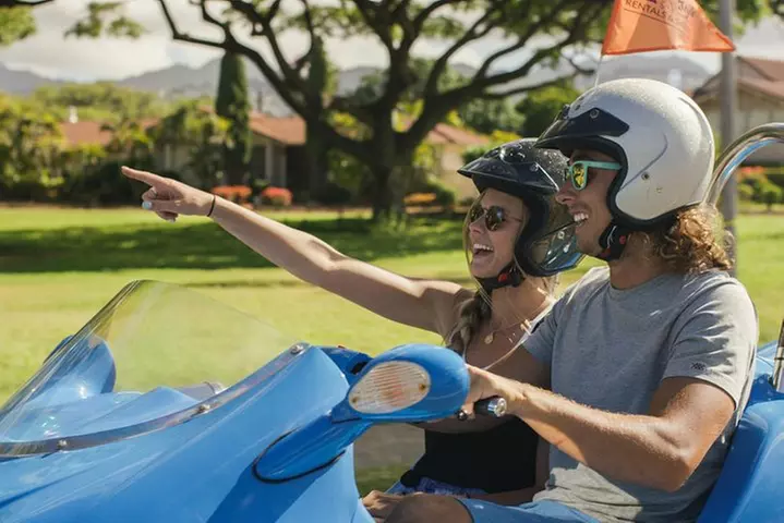 Hawaiian Style Scoot Coupe Rental for the Day - Second Medium