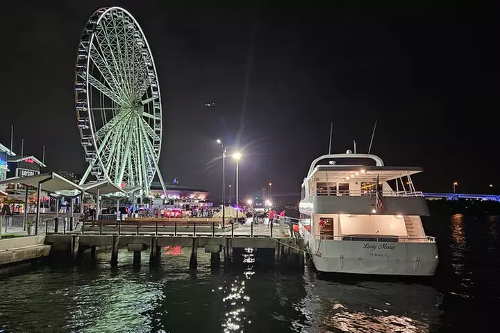 Miami Party Boat with Open Bar, Dancing & Skyline Views
