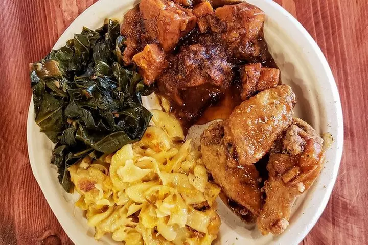 Las Vegas Soul Food Brunch Tour with Party Bus Experience
