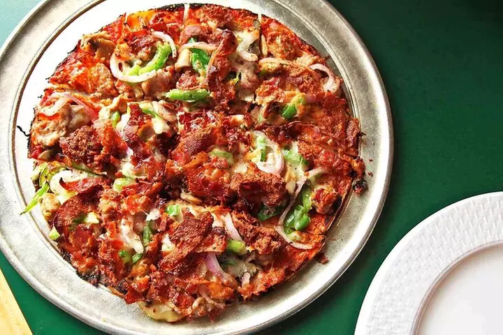 "StL's Best Sights and Bites" - Your Private Tour in St. Louis