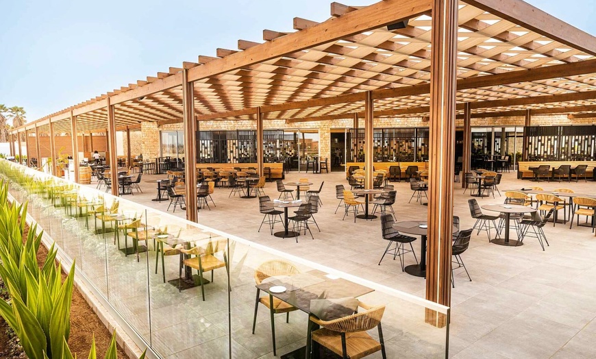 Image 11: ✈ SAL | Santa Maria - Robinson Cabo Verde 4* - White-sand beach