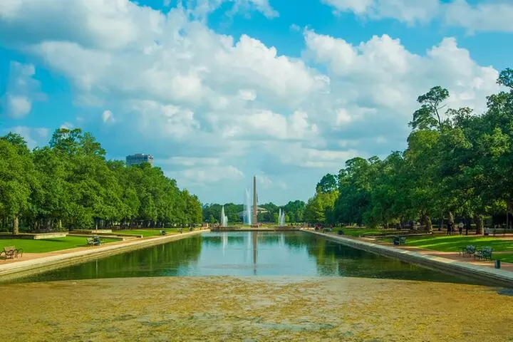Self-Guided Scavenger Hunt: Houston's Museum District