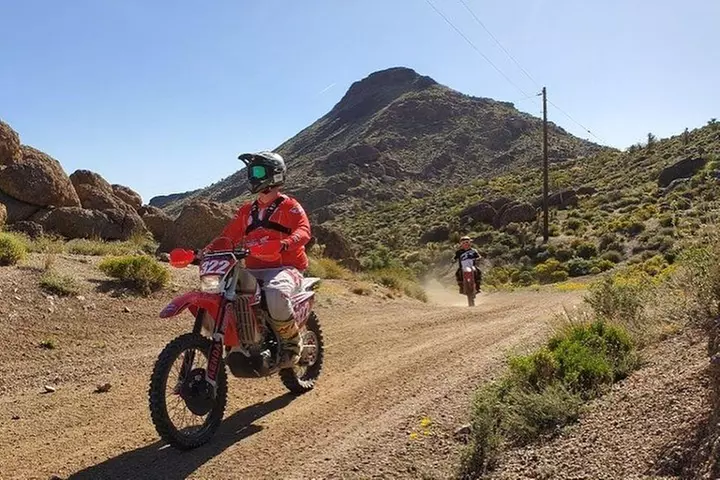 Hidden Valley and Primm Extreme Dirt Bike Tour from Las Vegas