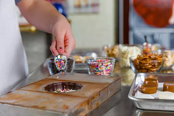 Nashville's Goo Goo Chocolate Tasting & Candy Making Class