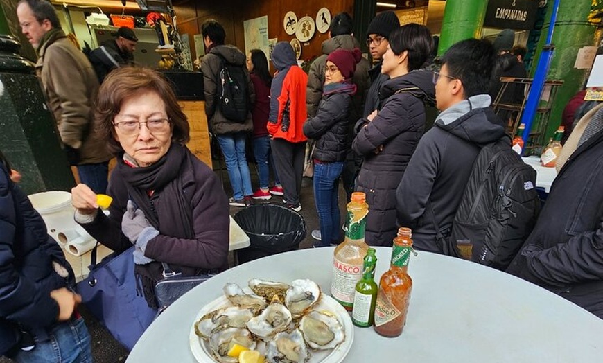 Image 8: Guided Borough Market Food Experience