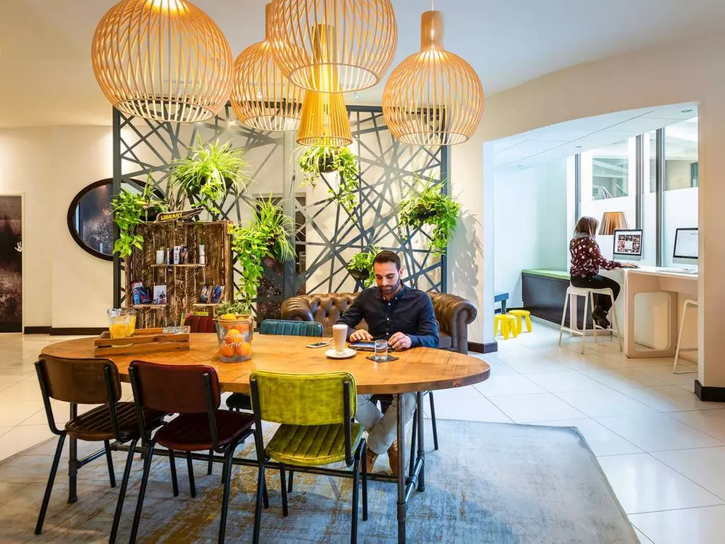 ✈ ROYAUME-UNI | Londres - Ibis Budget London Whitechapel & Tour en ...