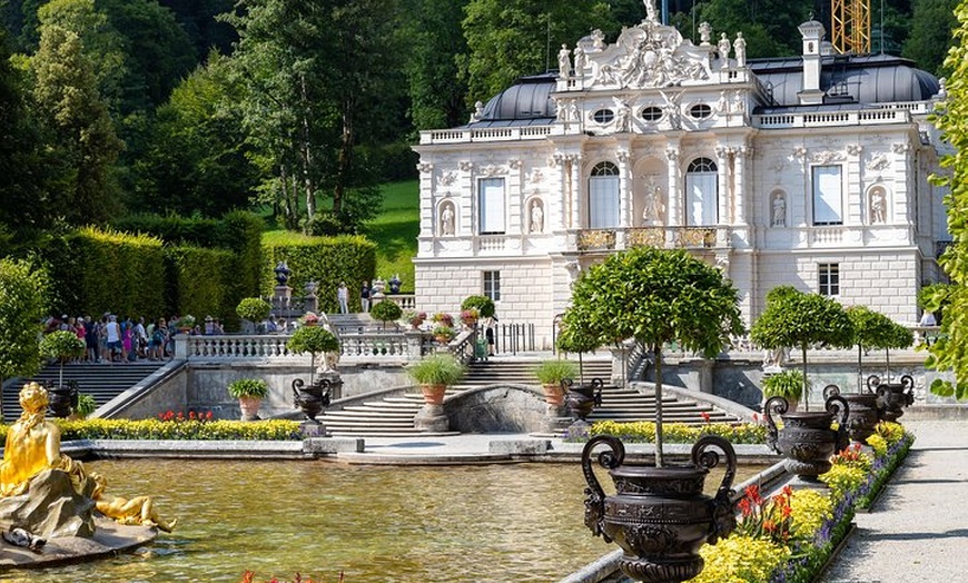 Image 8: Tagesausflug von München nach Neuschwanstein und zum Schloss Linderhof