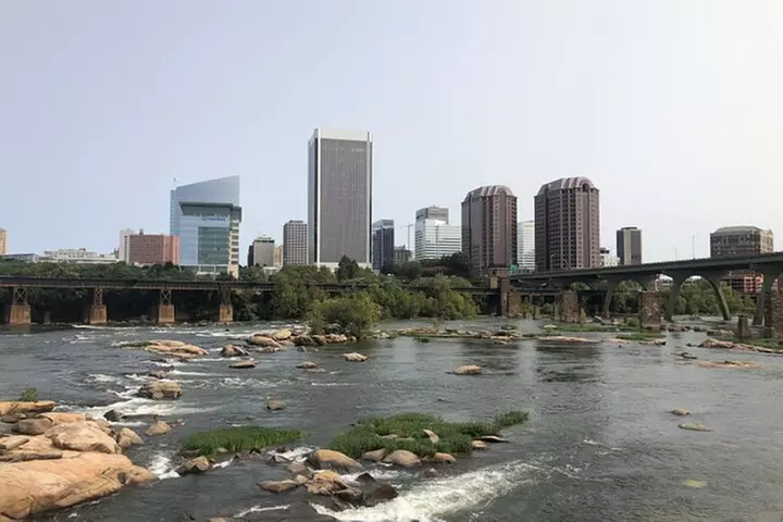 Guided Walking Tour of Richmond - Second Medium