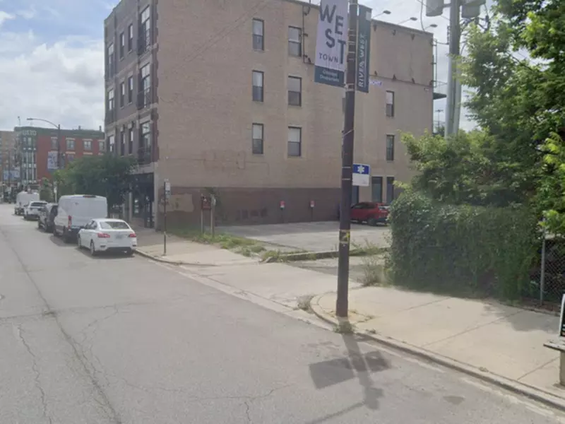 Parking at 747 Lofts Lot