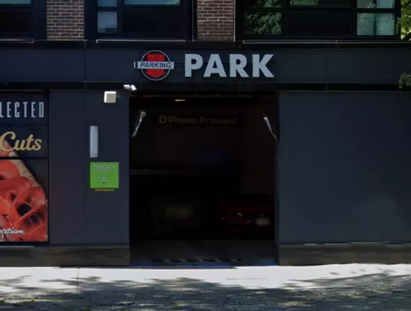 Parking at Parking Management - PPS Lafayette Corp. Garage