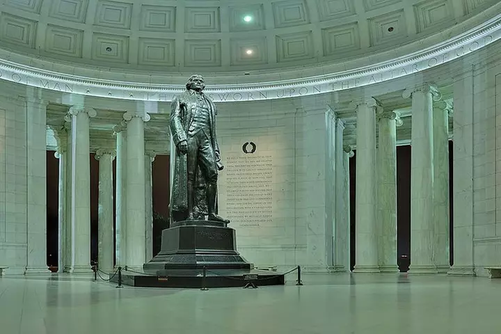 See DC In A Day: Guided Small Group Ultimate Day Tour