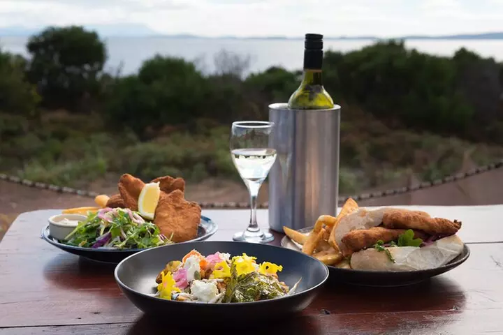 Full-Day Bruny Island Cruises Day Tour from Hobart