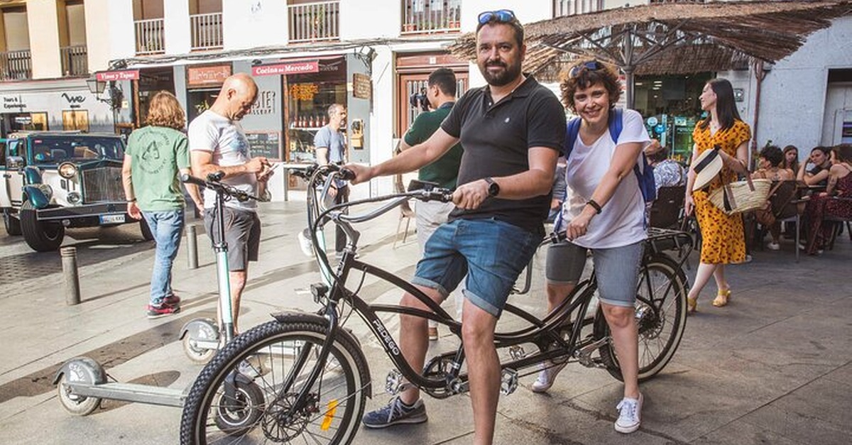 Tour en bicicleta eléctrica por Madrid en grupo pequeño