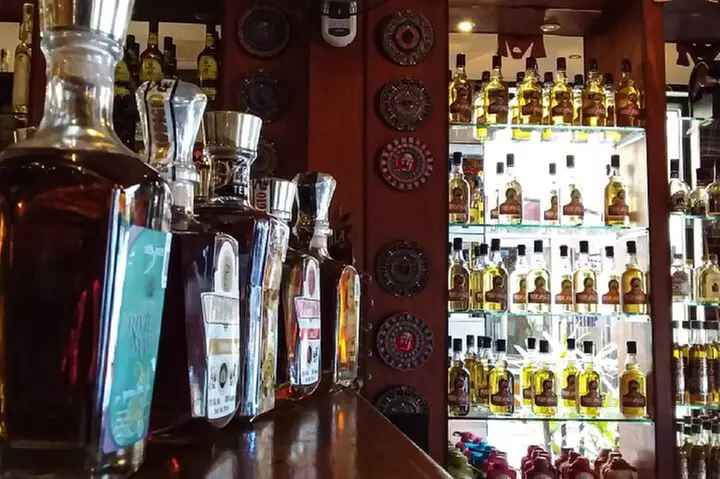 Cancun Shopping Private Guided Tour & City Sightseeing