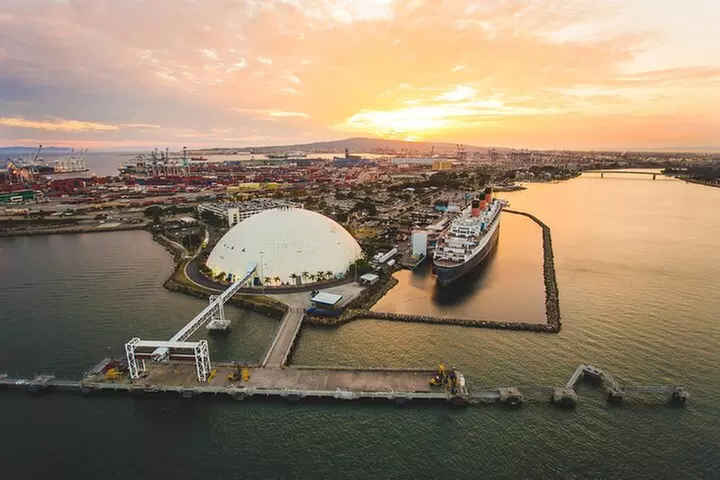 Private Helicopter Tour of Rancho Palos Verdes, Los Angeles, and Lo...