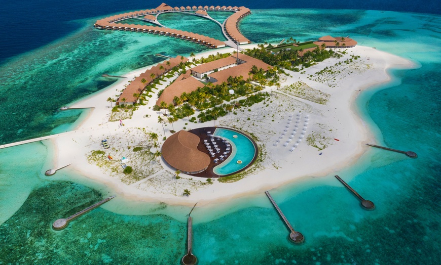 Image 2: ✈ MALDIVES | Vaavu Atoll - Cinnamon Velifushi Maldives 5* - Plage d...