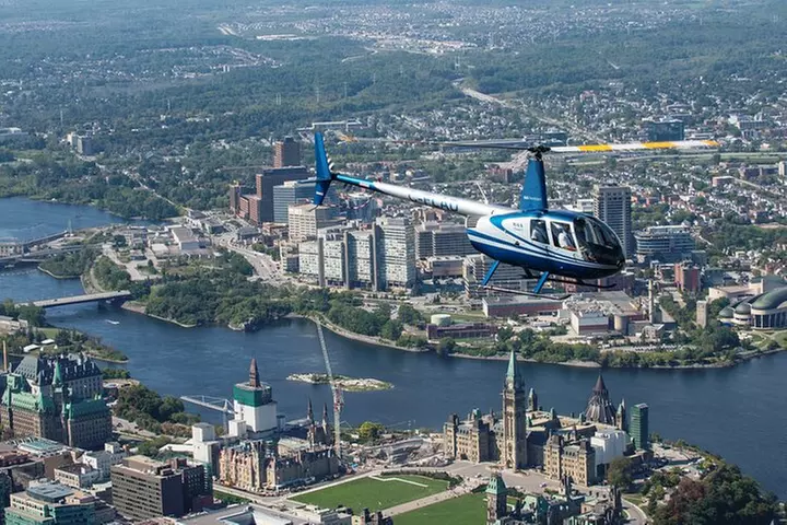 Helicopter Private Tour Over Ottawa 70KM in 20 min - Primary Image