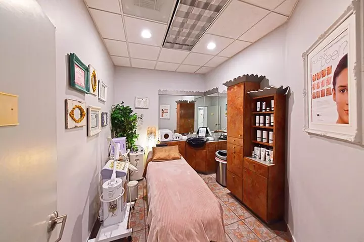 VIP 90 Minute Reflexology and Massage Combo