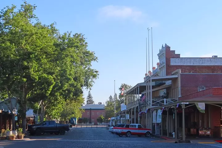 Old Sacramento: A Self-Guided Audio Tour