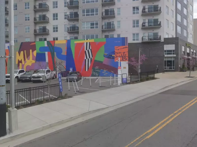 Parking at 520 Lea St. Lot