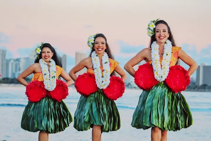 Oahu Ocean Cocktail Cruise & Ka Moana Luau - Primary Image