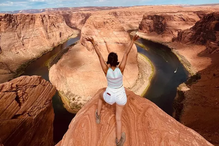 Lower Antelope Canyon & Horseshoe Bend Tours in Arizona - Primary Image