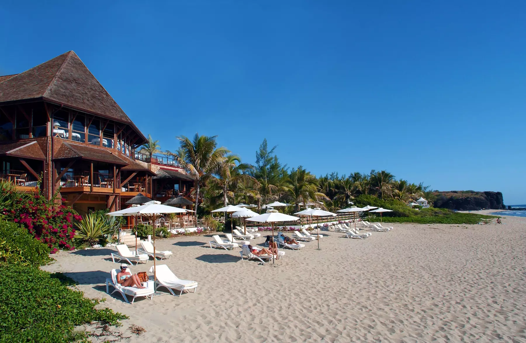 ✈ LA RÉUNION | St Gilles - Le Saint Alexis Hotel & Spa 4*, 4 nuit -...