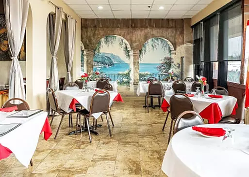 5% Cash Back at Tuscan Bistro