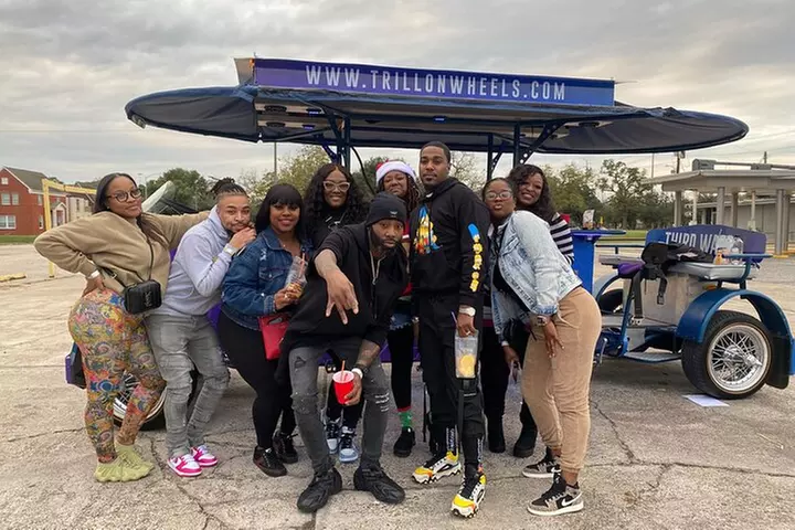 Explore Houston's Hip Hop Culture on a 100% Motorized Party Bike