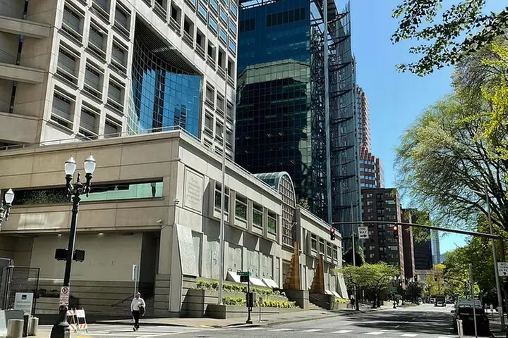 Portland City Tour: Views and News (Our Best Selling Tour!)