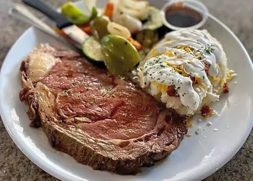5% Cash Back at Papachino's Grill and Greens
