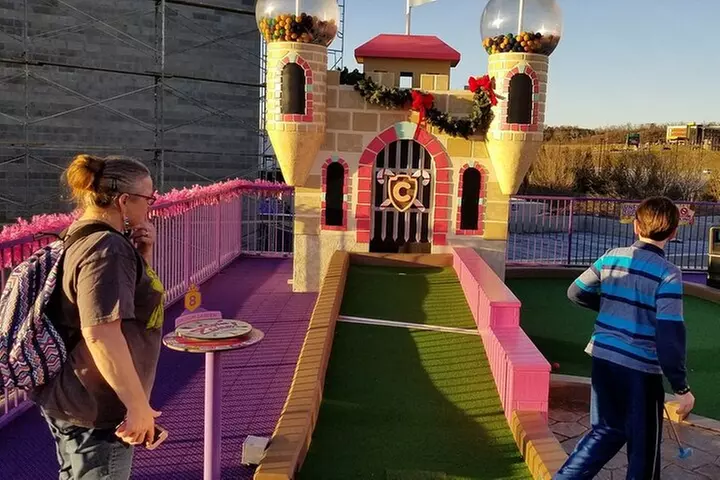 Crave Golf Club - Two Courses of Mini Golf