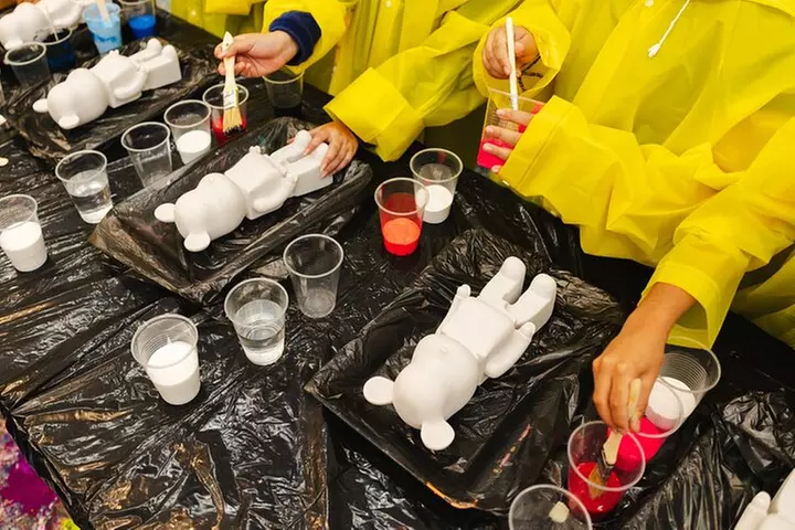 Private Bear Painting Class in Chicago