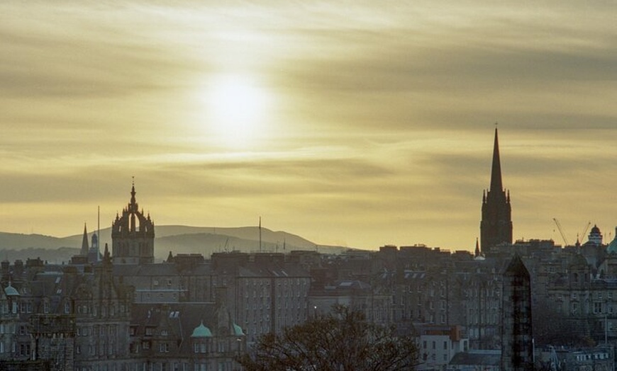 Image 8: Arthur's Seat Sunset Hike with Mountain Guide