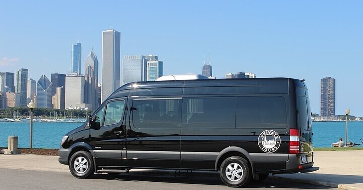 Private City Tour 6-10ppl