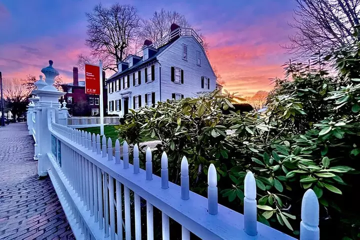 1692 Salem Night Walking Tour