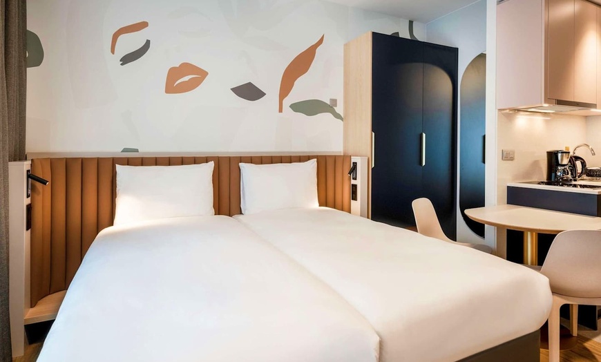 Image 2: ✈ BELGIA | Bruksela - Adagio Access Brussels Delta - Aparthotel