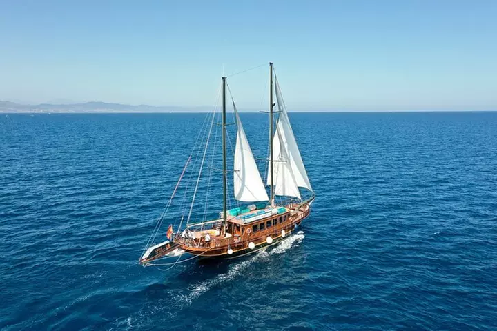 Crucero en barco por Aperol Spritz