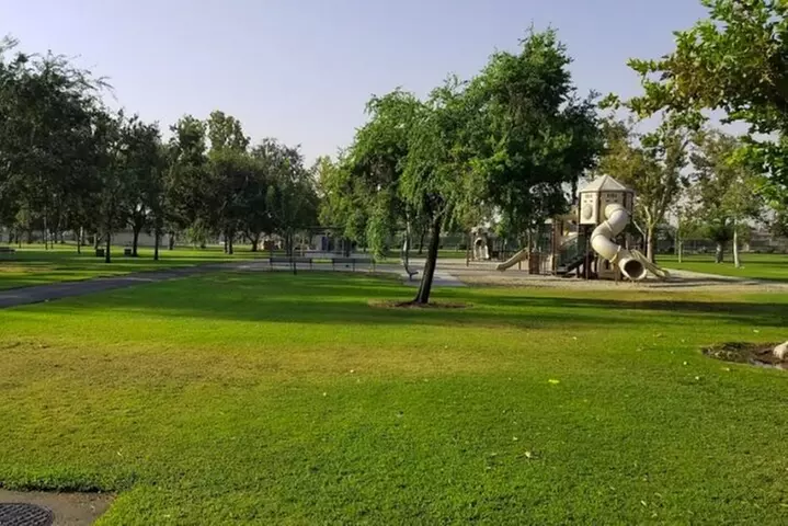 Self-Guided Bakersfield Scavenger Hunt: Resilient Bakersfield