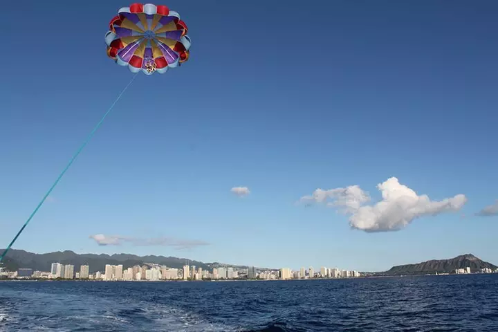 Parasailing Experience in Waikiki, HI