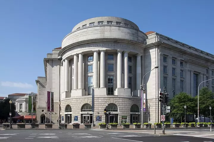 Private 4-hour Best of Washington Tour with pick up and drop off - Second Medium