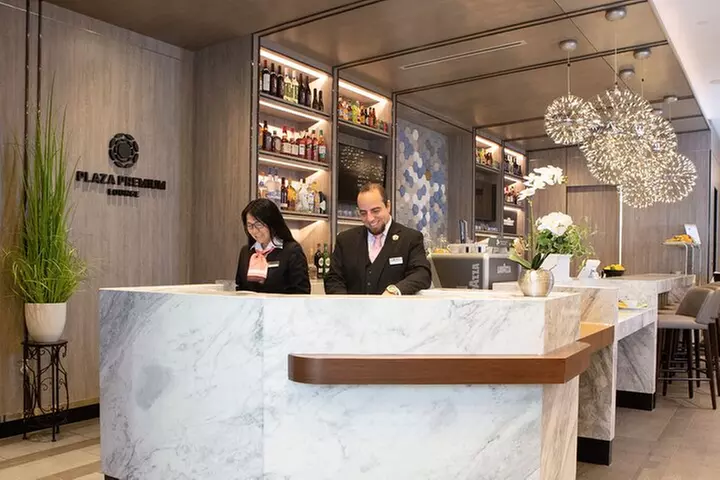 DFW Airport Plaza Premium Lounge at Terminal E