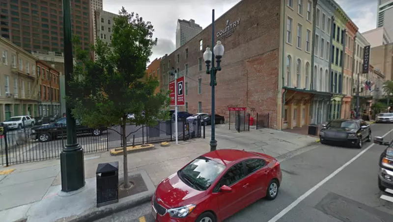 Parking at 335 Magazine St. Lot - P346