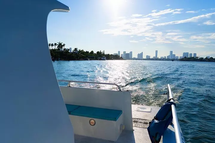 The Ultimate Water Experience in Miami with Drinks and Jet Skis