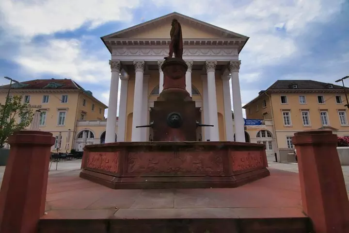 Private Hörbuch Stadtrallye in der Karlsruher Innenstadt - Primary Image