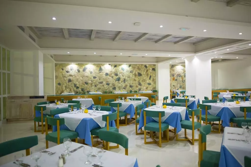 ✈ DOMINIKANISCHE REPUBLIK | Uvero Alto - Grand Sirenis Punta Cana R...