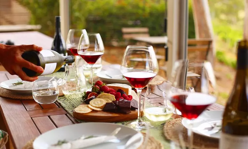 Image 13: Luxury Blue Mountains tour with Aussie BBQ lunch and wine tasting