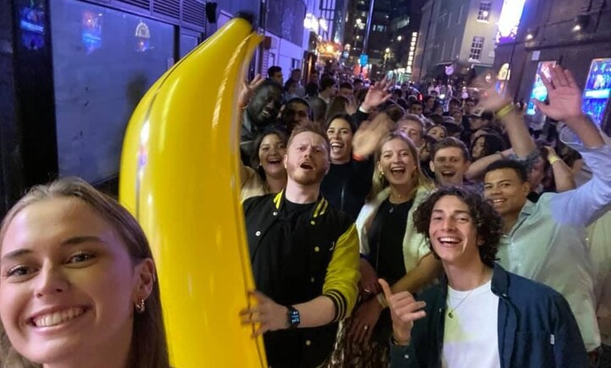 Image 11: Banana Pub Crawl