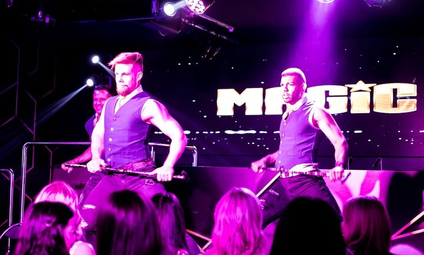 Image 11: Magic Men Brisbane Cabaret Show